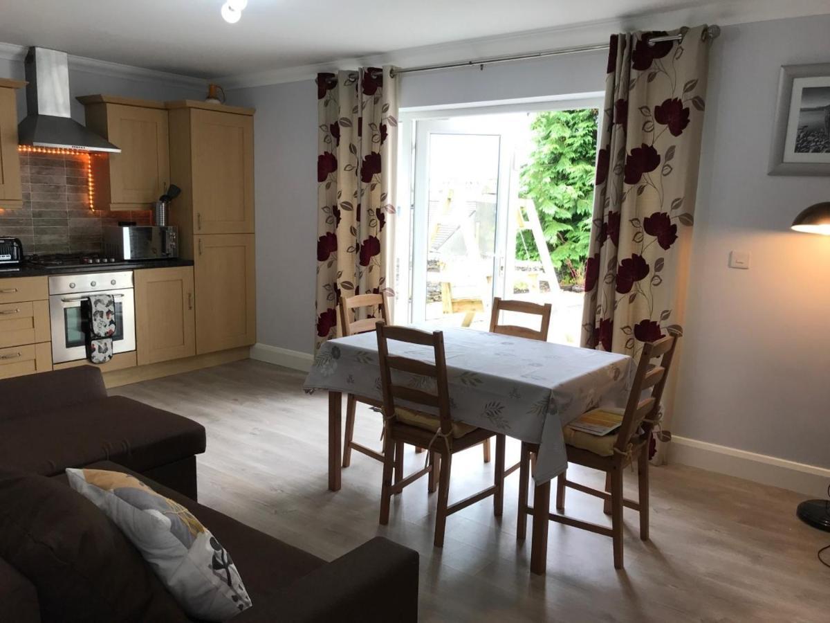 Carney Apartment Ardara Ngoại thất bức ảnh