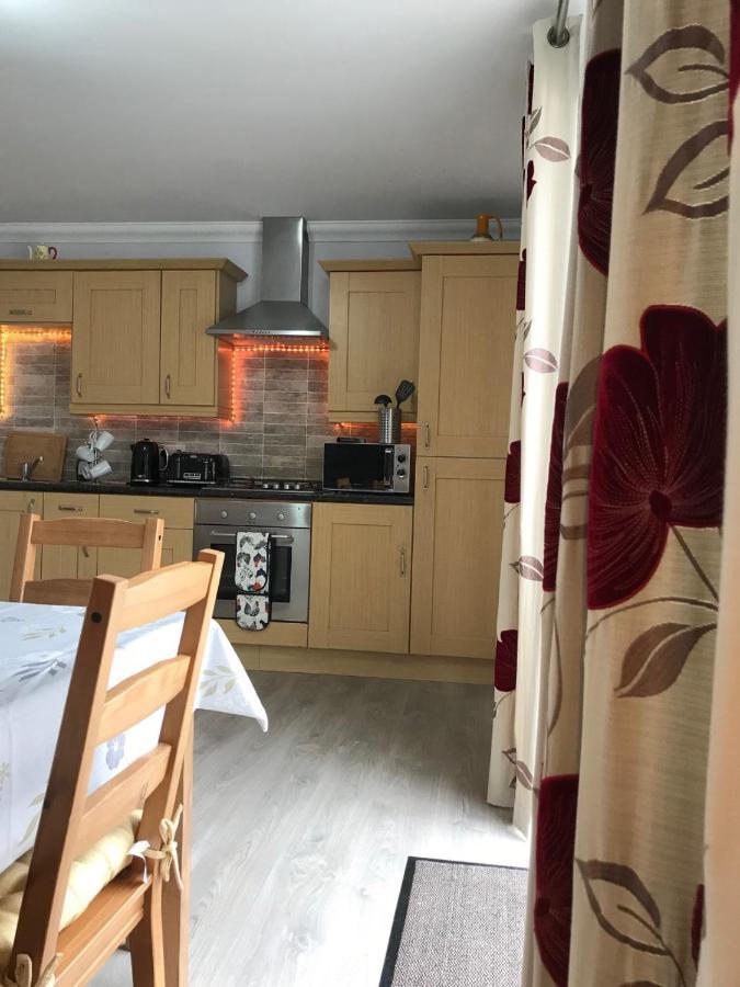 Carney Apartment Ardara Ngoại thất bức ảnh